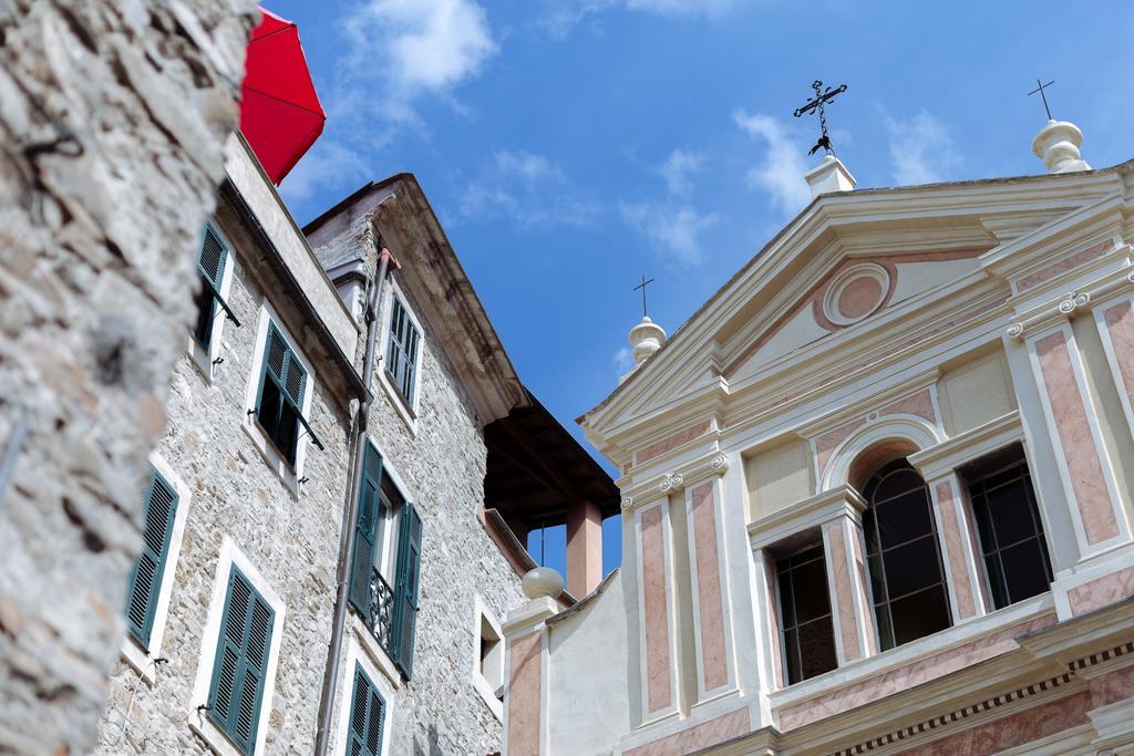 Dussaiga - Camera Del Fiordaliso Dolceacqua Luaran gambar
